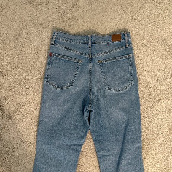 BDG for Urban Outfitters Relaxed Fit Distressed Jeans – Light Wash – Size 30 - Picture 5 of 6